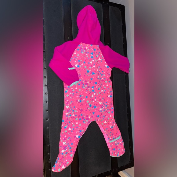 The North Face Fleece Snowsuit 12-18 Months - Picture 4 of 5